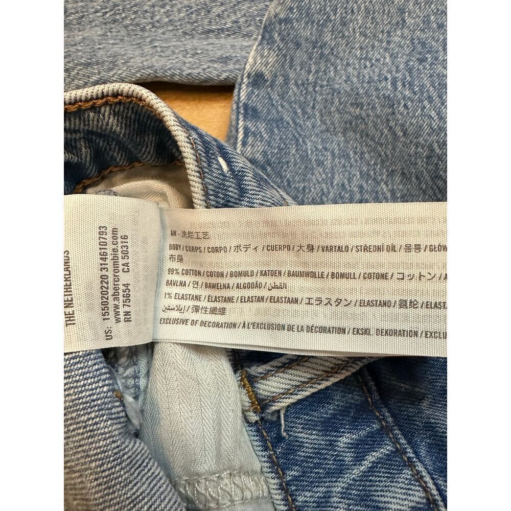 Abercrombie The 90s‎ Straight Ultra High Rise Jeans - Picture 6 of 6